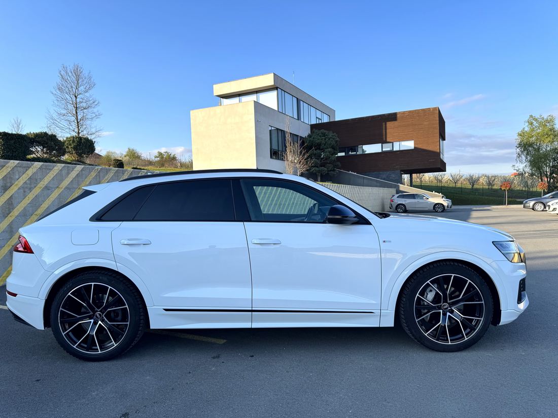 Audi Q8 — poză îmbunătățită 5