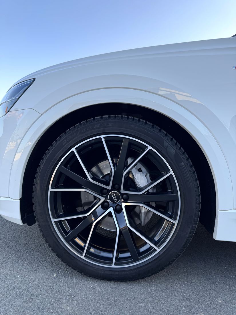 Audi Q8 — poză îmbunătățită 6